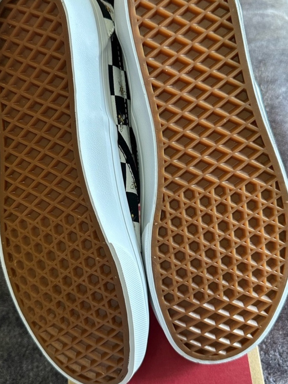 Vans Classic Slip-On Sneaker - Checkerboard with Bumble Bee - Picture 4 of 4